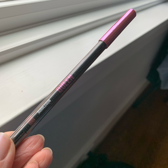 Queen cosmetics Lip Liner - Pink - Picture 3 of 5